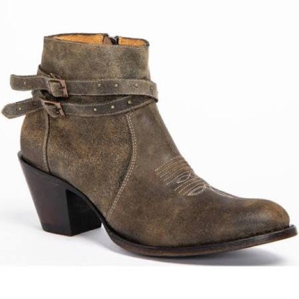 Shyanne Woman’s Collins Booties Size 9